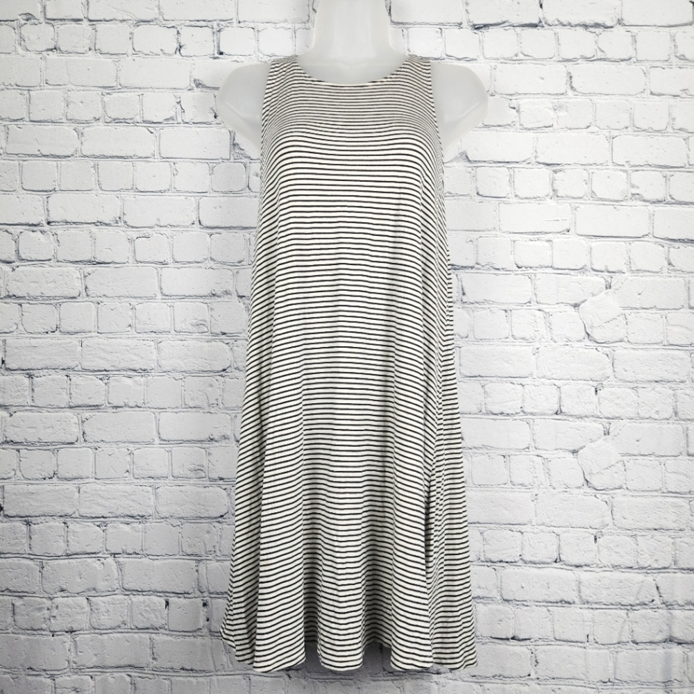 Abercrombie & Fitch Size S Striped Sleeveless Dress
